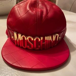 Unisex Moschino red supple leather cap